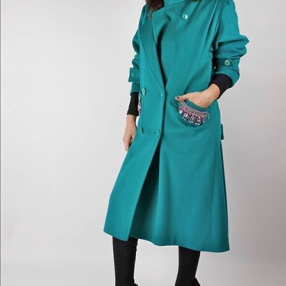 Green Ladies Jeweled Wool Coat size Large - Picture 2 of 8